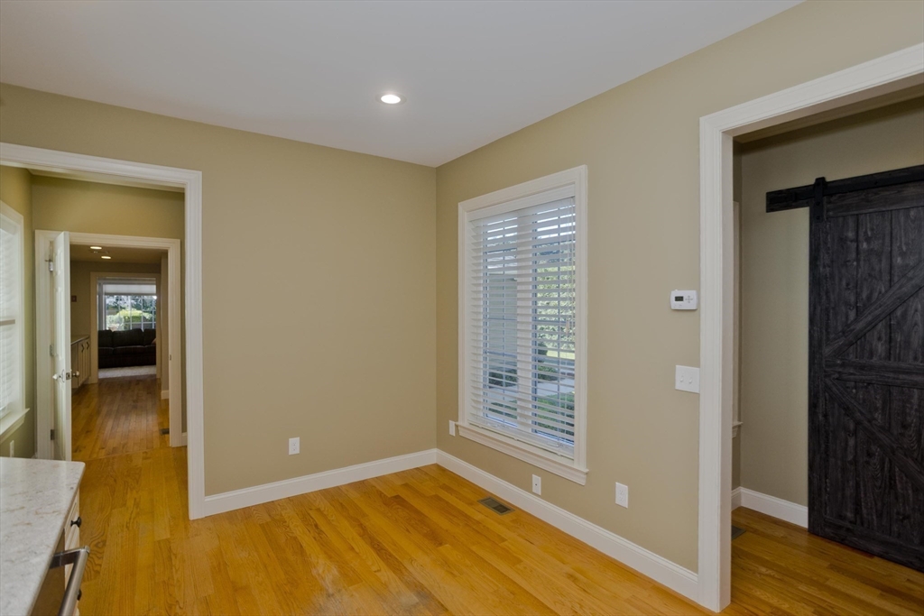 6 Joan St Property Photo 25