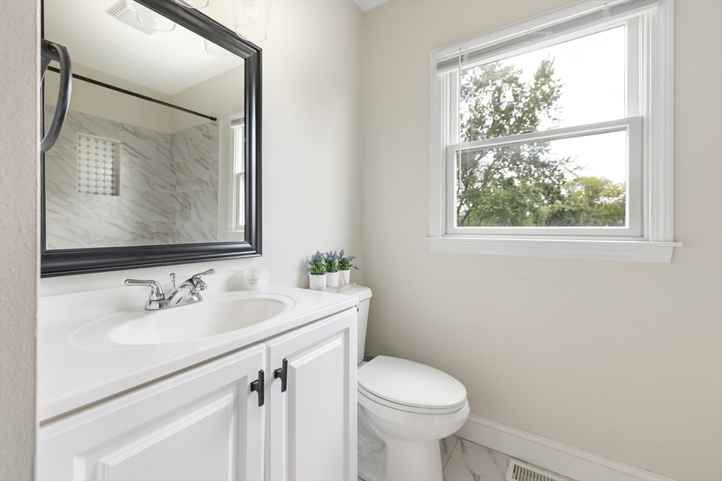 180 Great Road Property Photo 13