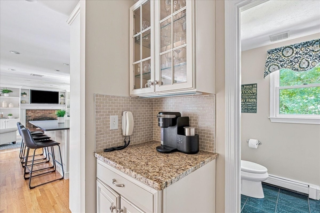 9 Catherine Avenue Property Photo 10