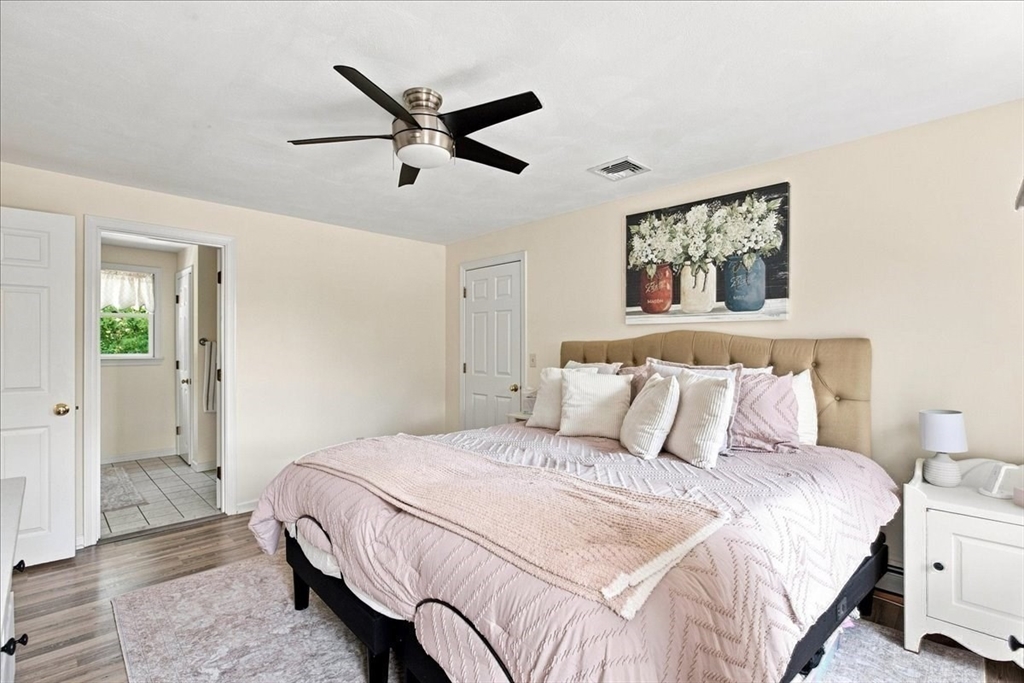 9 Catherine Avenue Property Photo 17