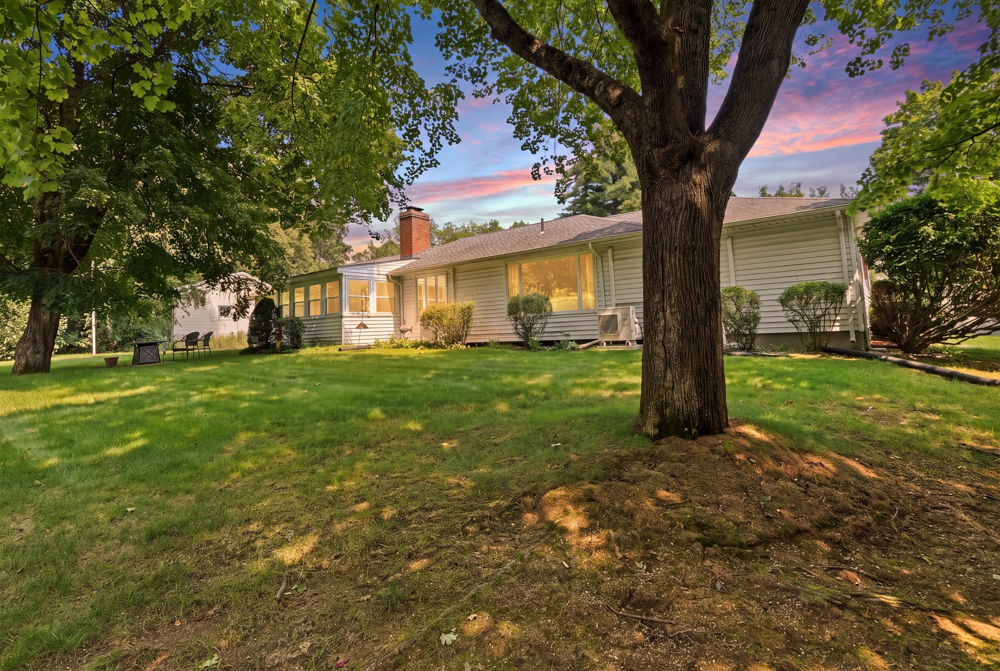 22 Williston Dr Property Photo 2