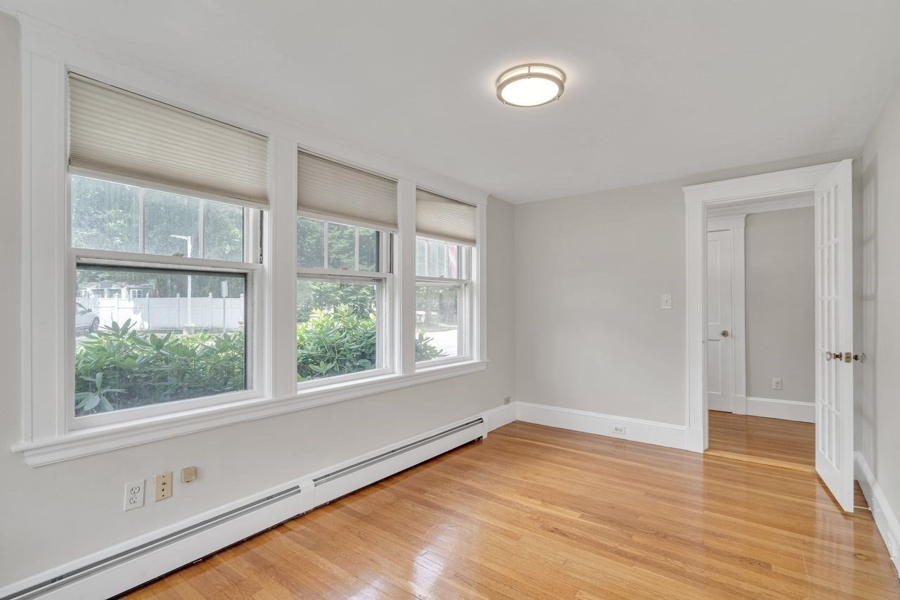 5 Maple St Property Photo 7