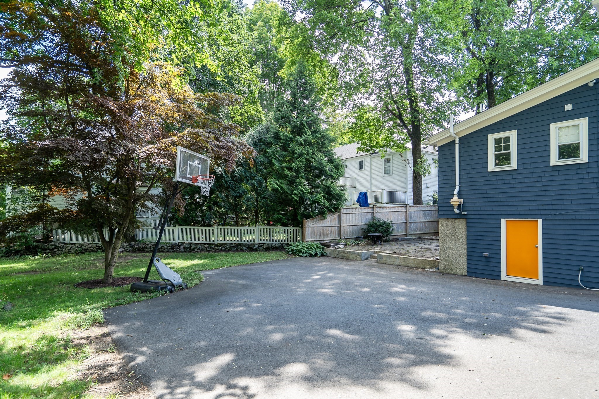 5 Maple St Property Photo 38