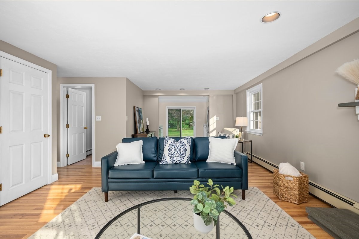5 Elm Street Property Photo 7