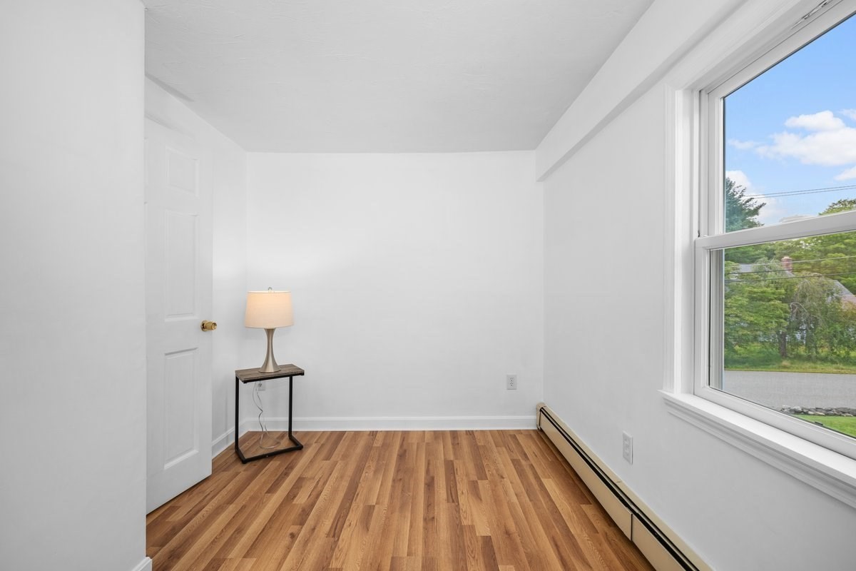 5 Elm Street Property Photo 23
