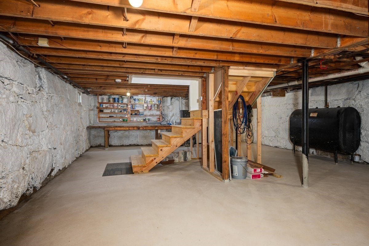 5 Elm Street Property Photo 29