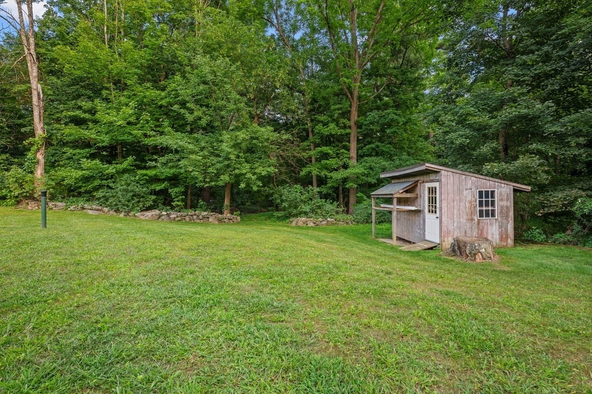 5 Elm Street Property Photo 35