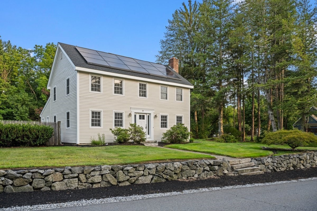 5 Elm Street Property Photo 37
