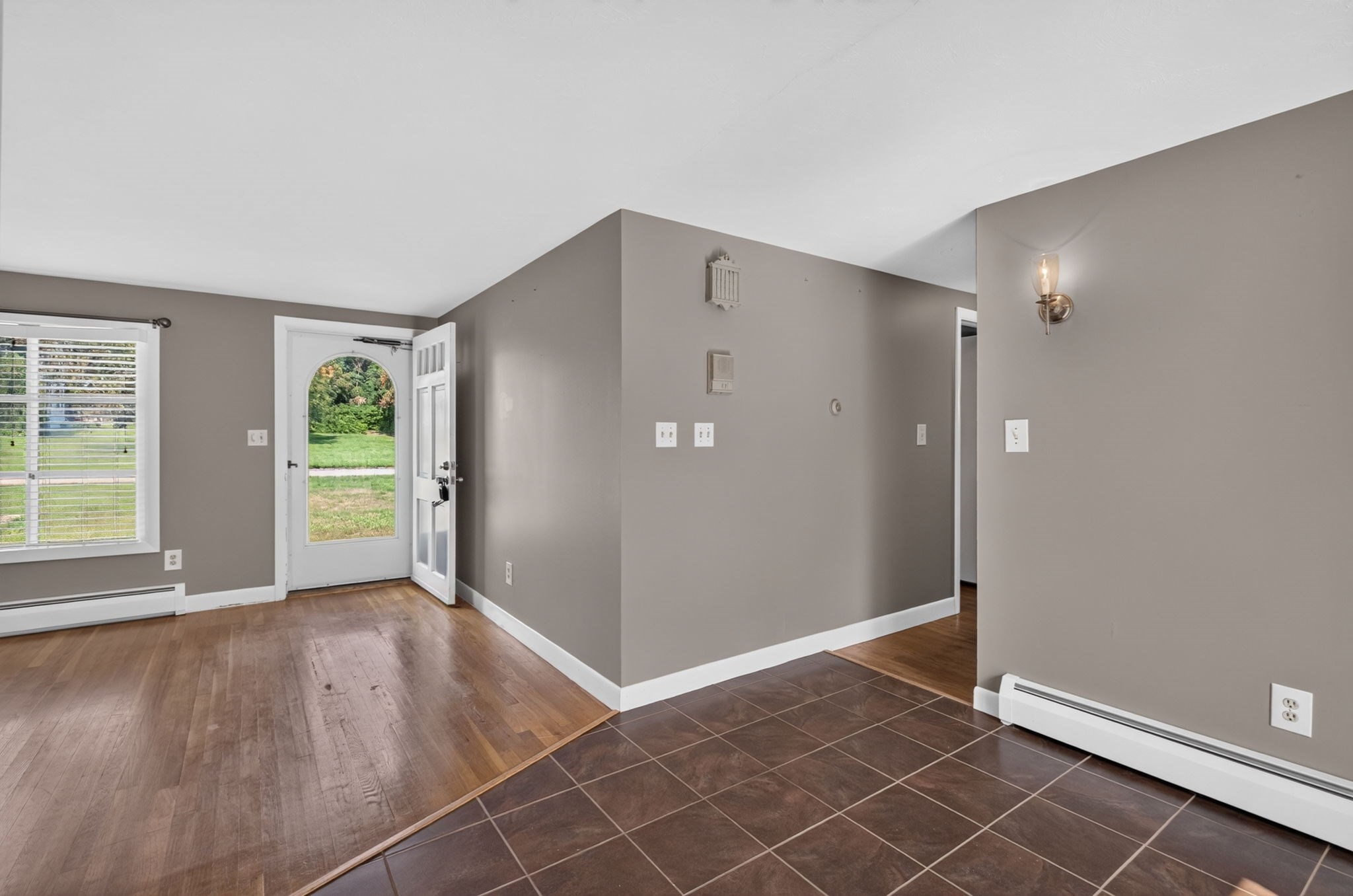 165 Swansom Rd Property Photo 16
