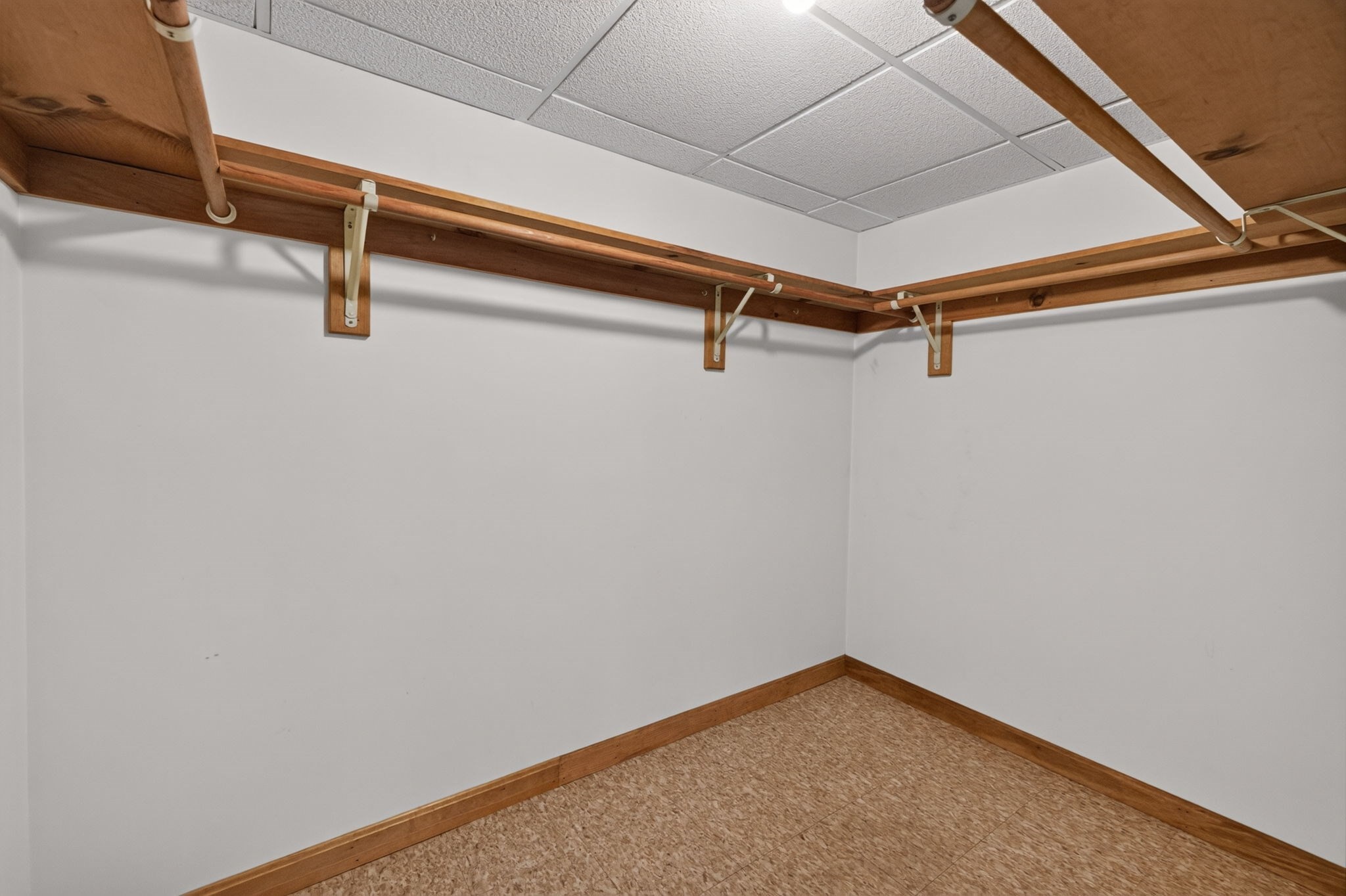 165 Swansom Rd Property Photo 35
