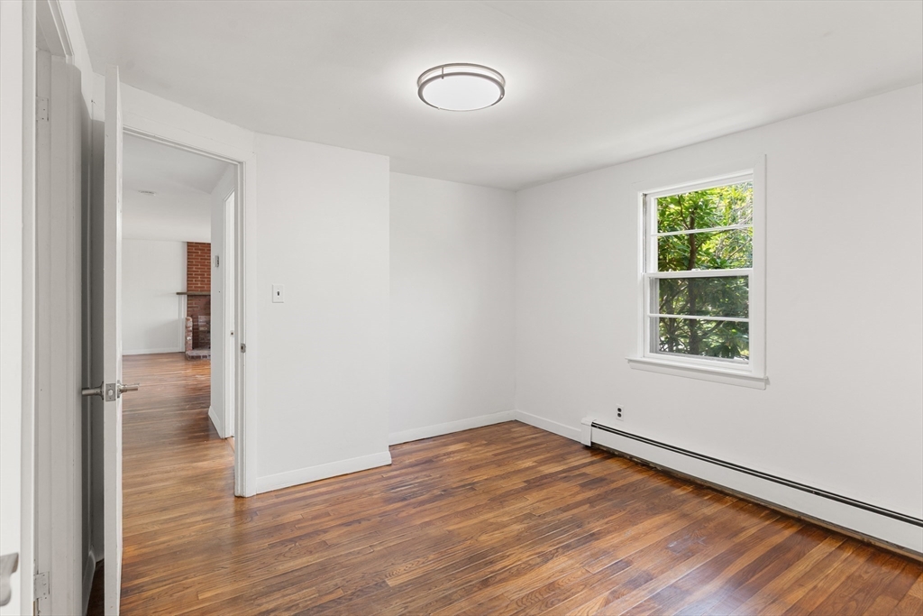 59 Holly St Property Photo 23