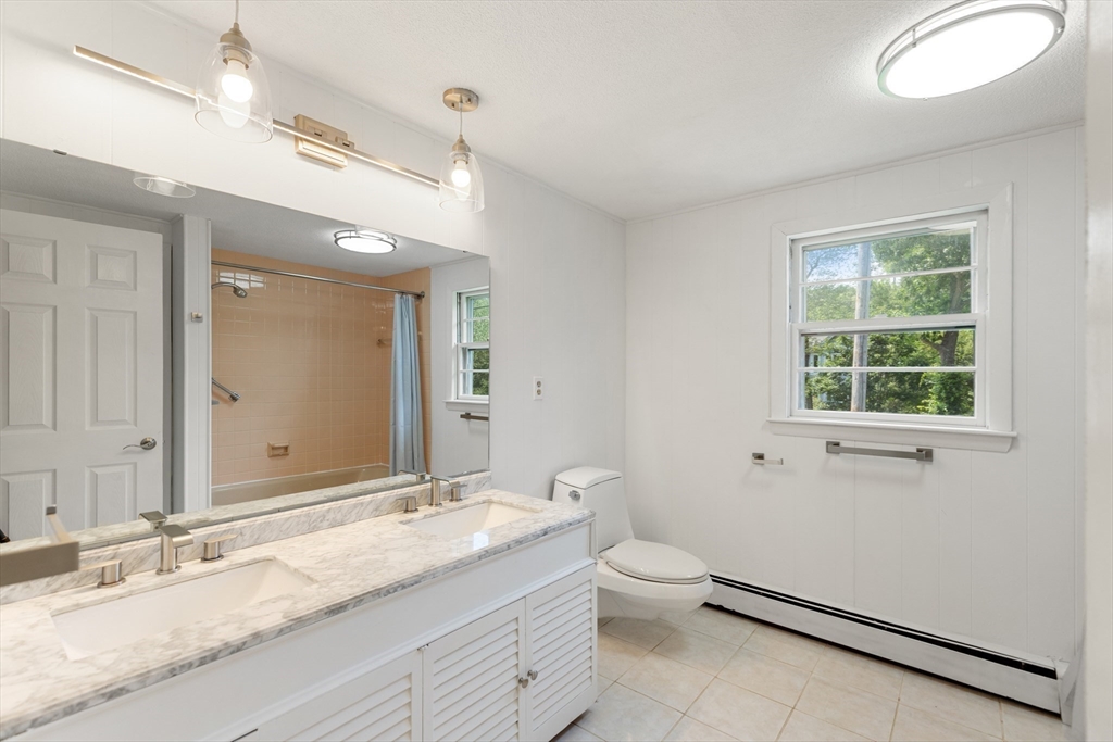 59 Holly St Property Photo 31