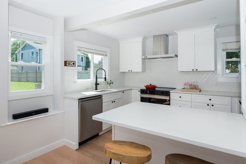 12 Norton St Property Photo 6