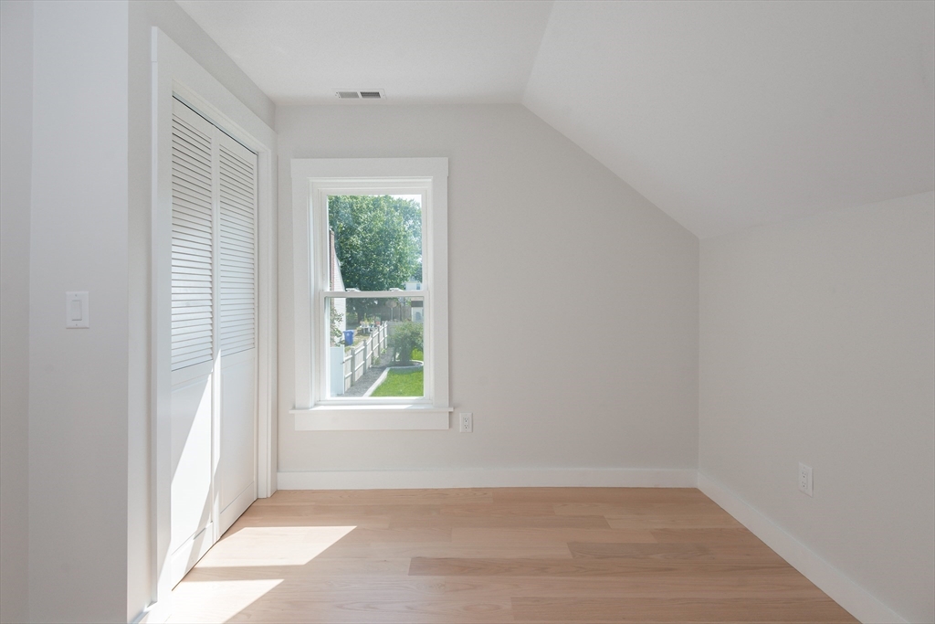 12 Norton St Property Photo 22