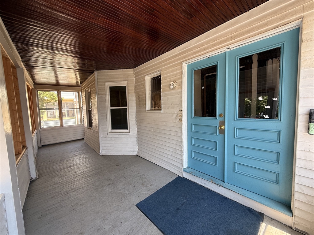 43 Wellington St Property Photo 3