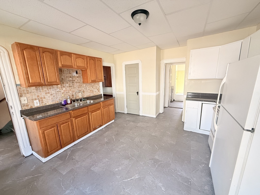 43 Wellington St Property Photo 6
