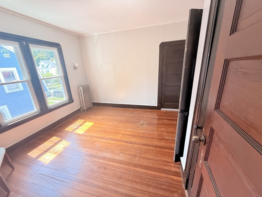 43 Wellington St Property Photo 25