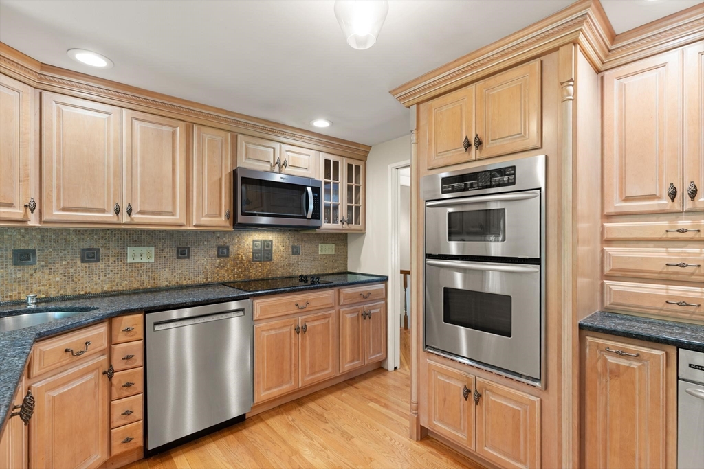 71 Poulos Rd Property Photo 13