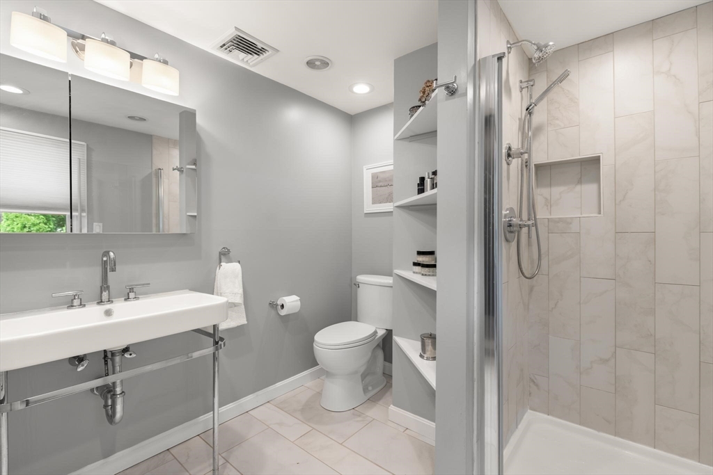 71 Poulos Rd Property Photo 22