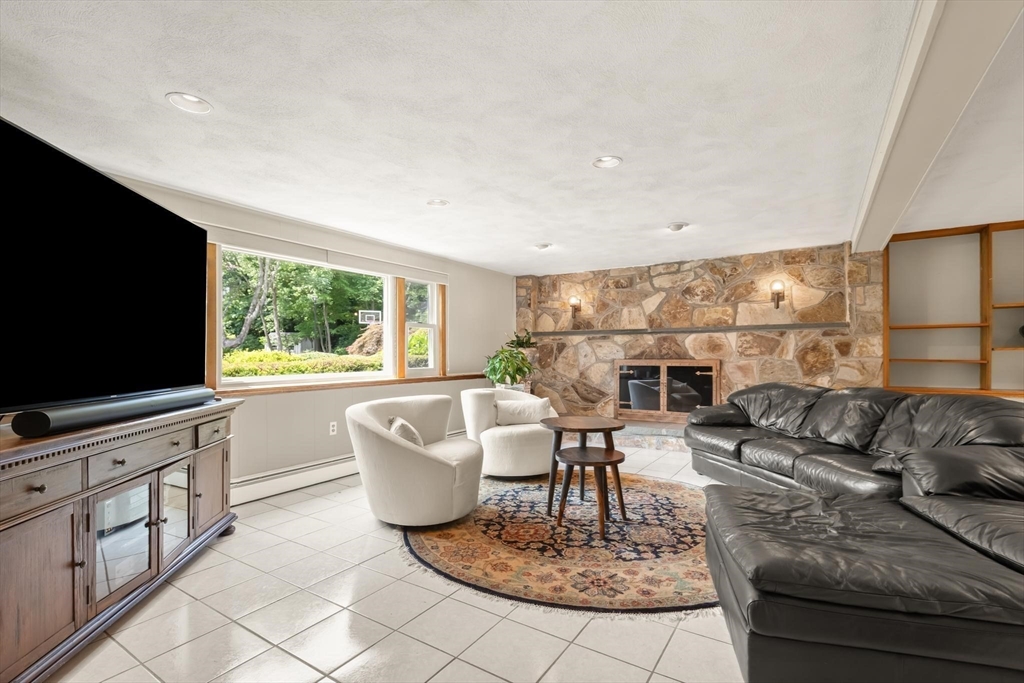 71 Poulos Rd Property Photo 23