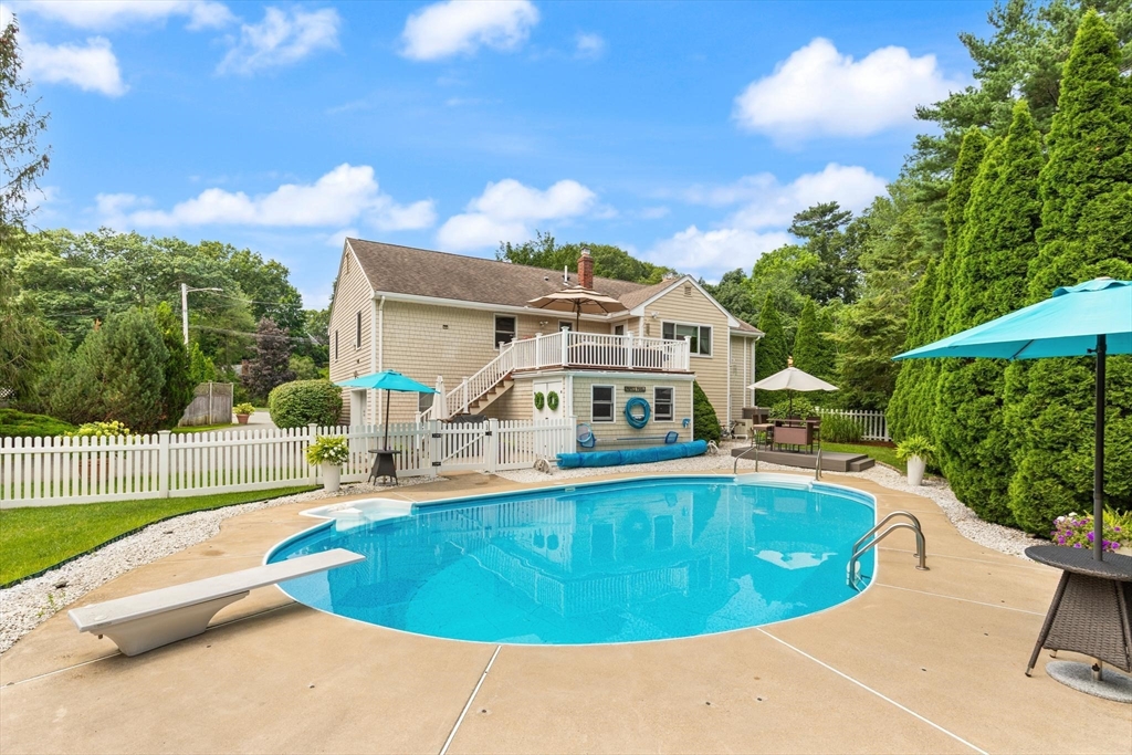 71 Poulos Rd Property Photo 33