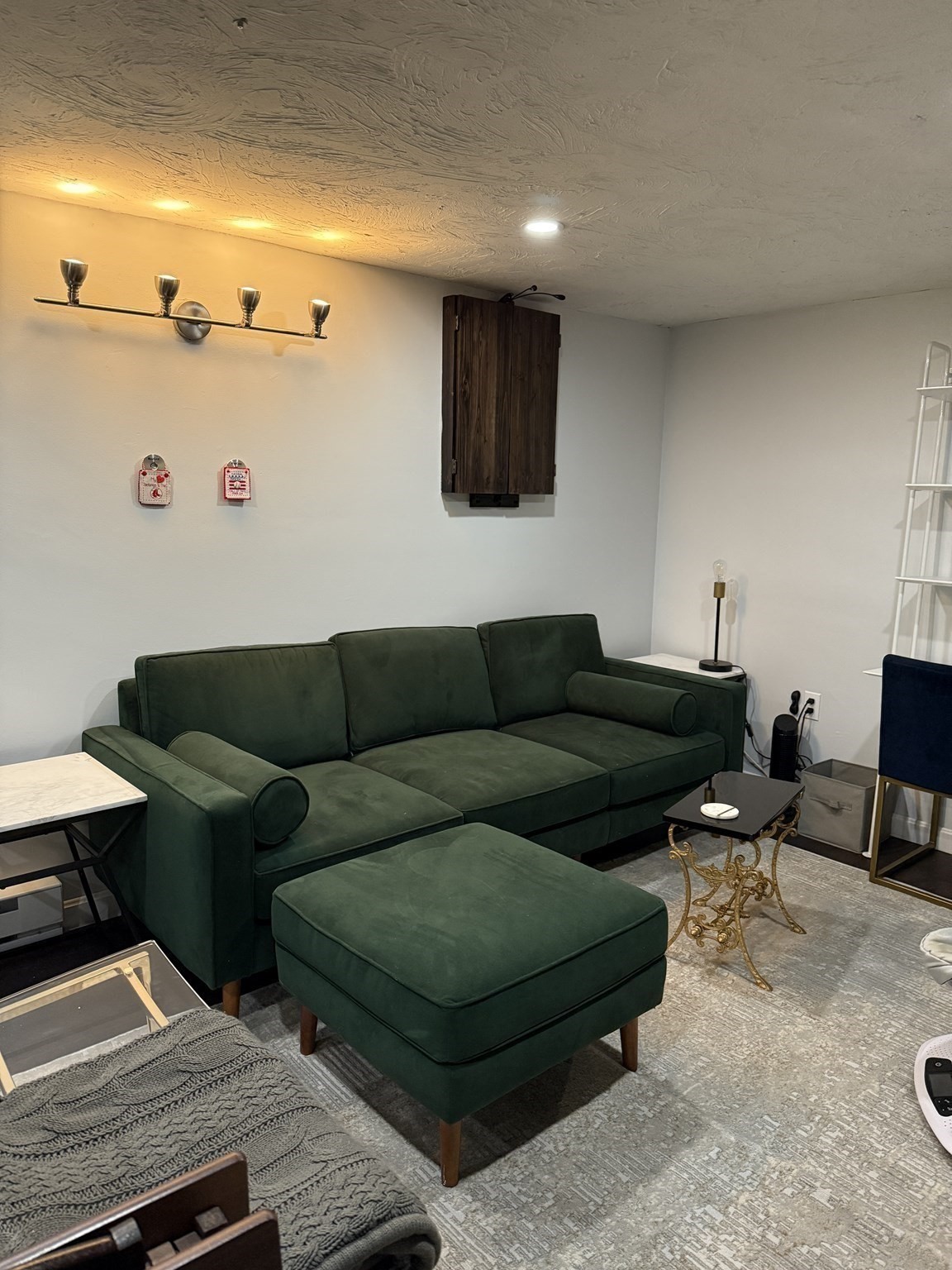 427-429 S Huntington Ave # 1 Property Photo 36