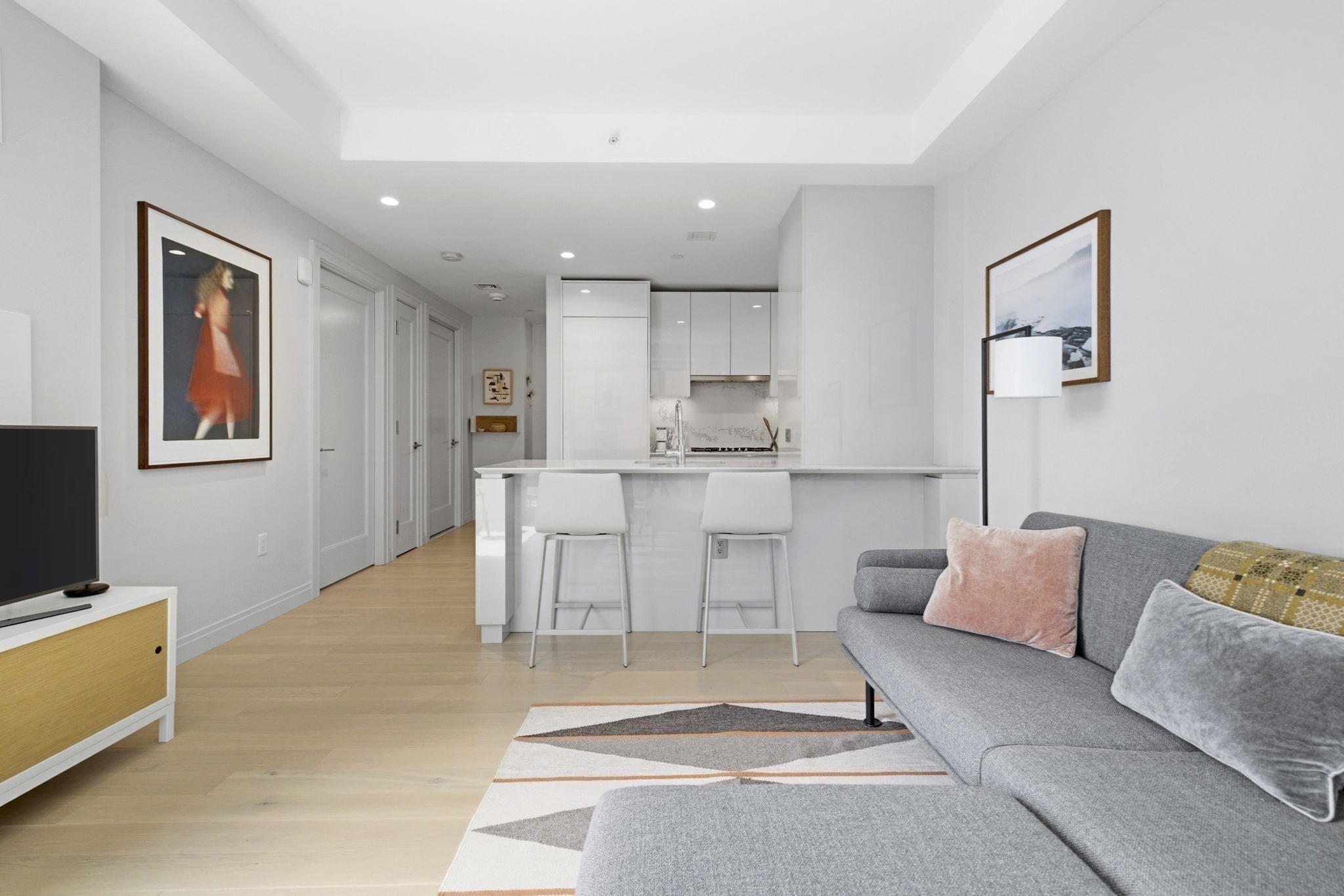135 Seaport Blvd # 1016 Property Photo 6