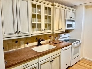 40 Village Rd # 108a Property Photo 8