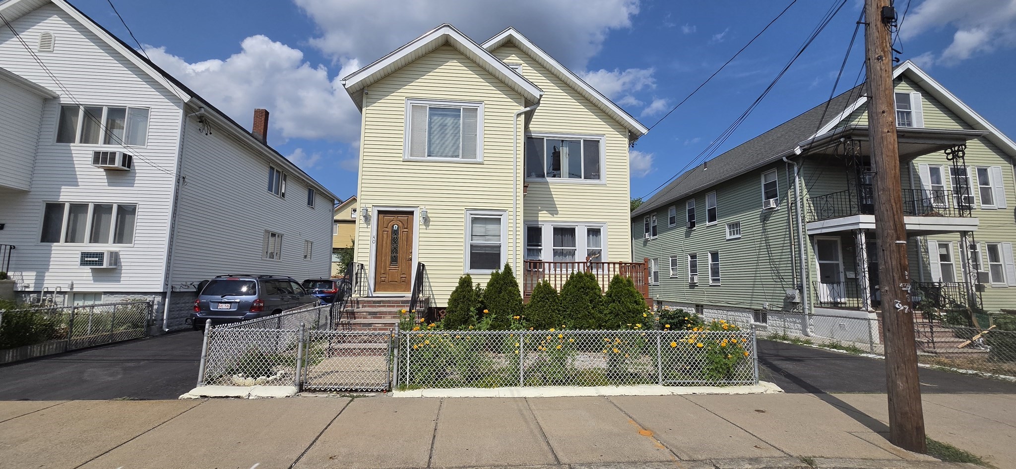 40 Englewood Ave # 2 Property Photo 1