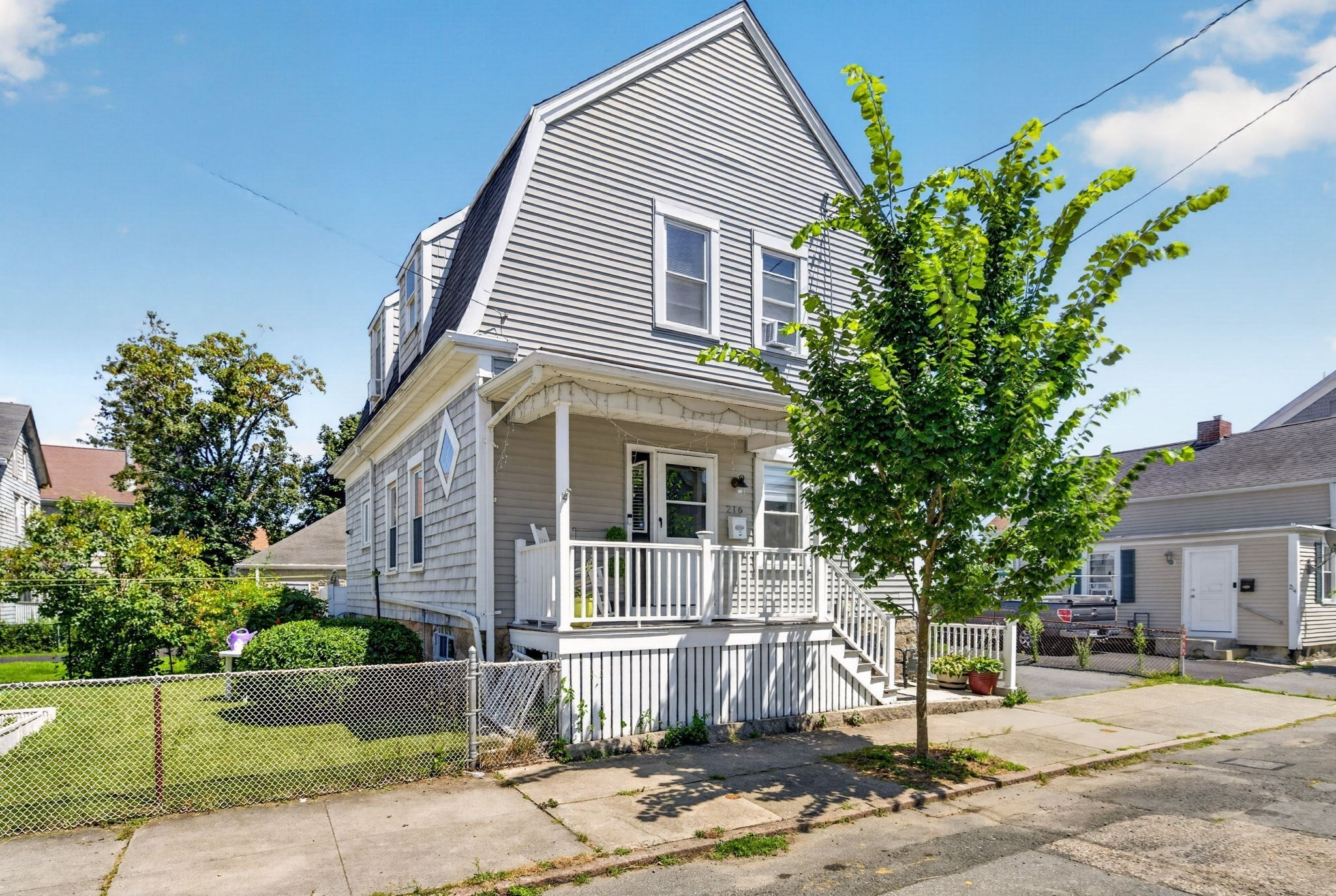 216 Cedar Street Property Photo 2