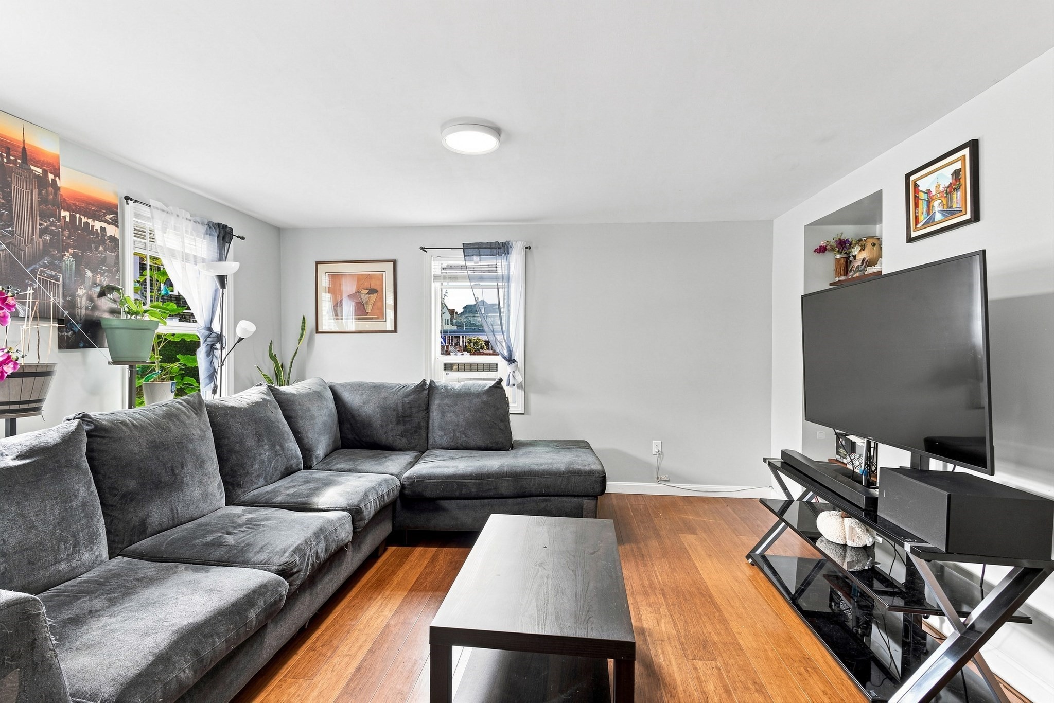189 Park Property Photo 4