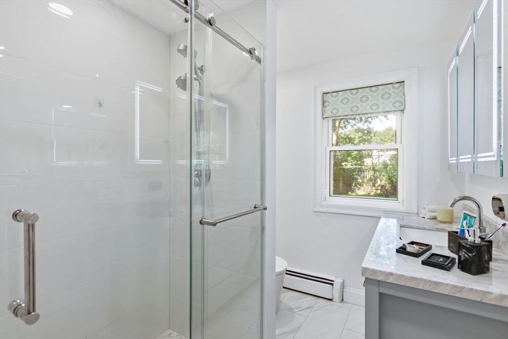 151 Greenwood Rd Property Photo 11