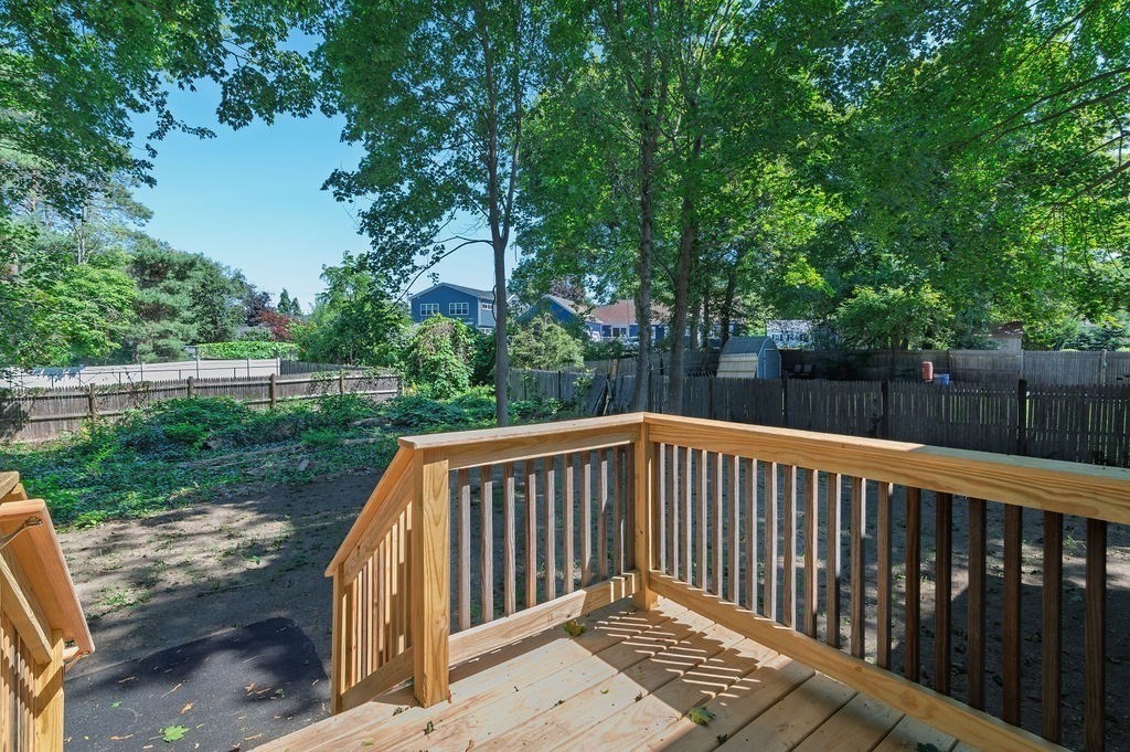 146a W Division St Property Photo 30