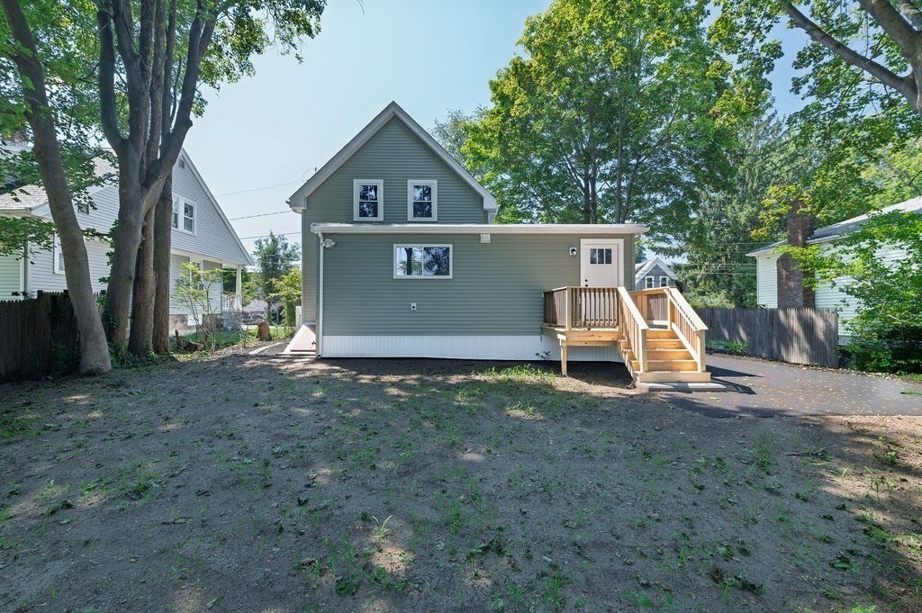 146a W Division St Property Photo 32