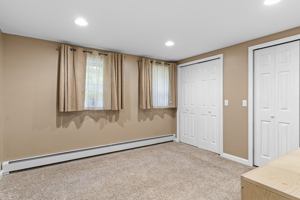 2 Cutter Ln Property Photo 35