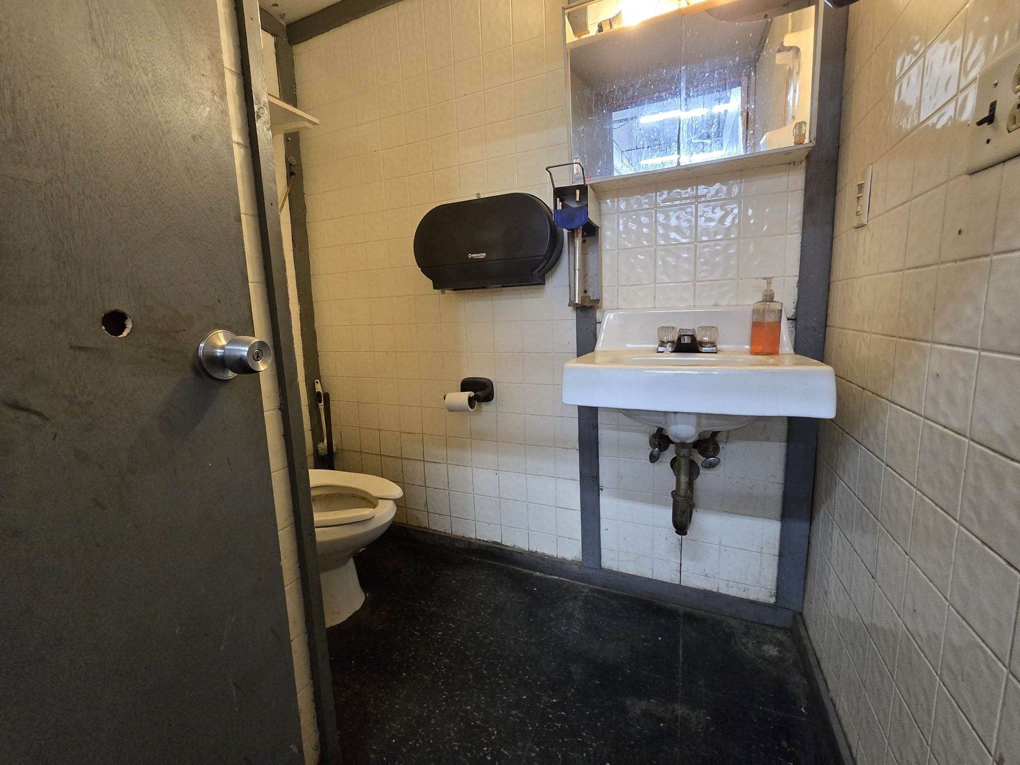 168 Stevens St. # G1 Property Photo 35