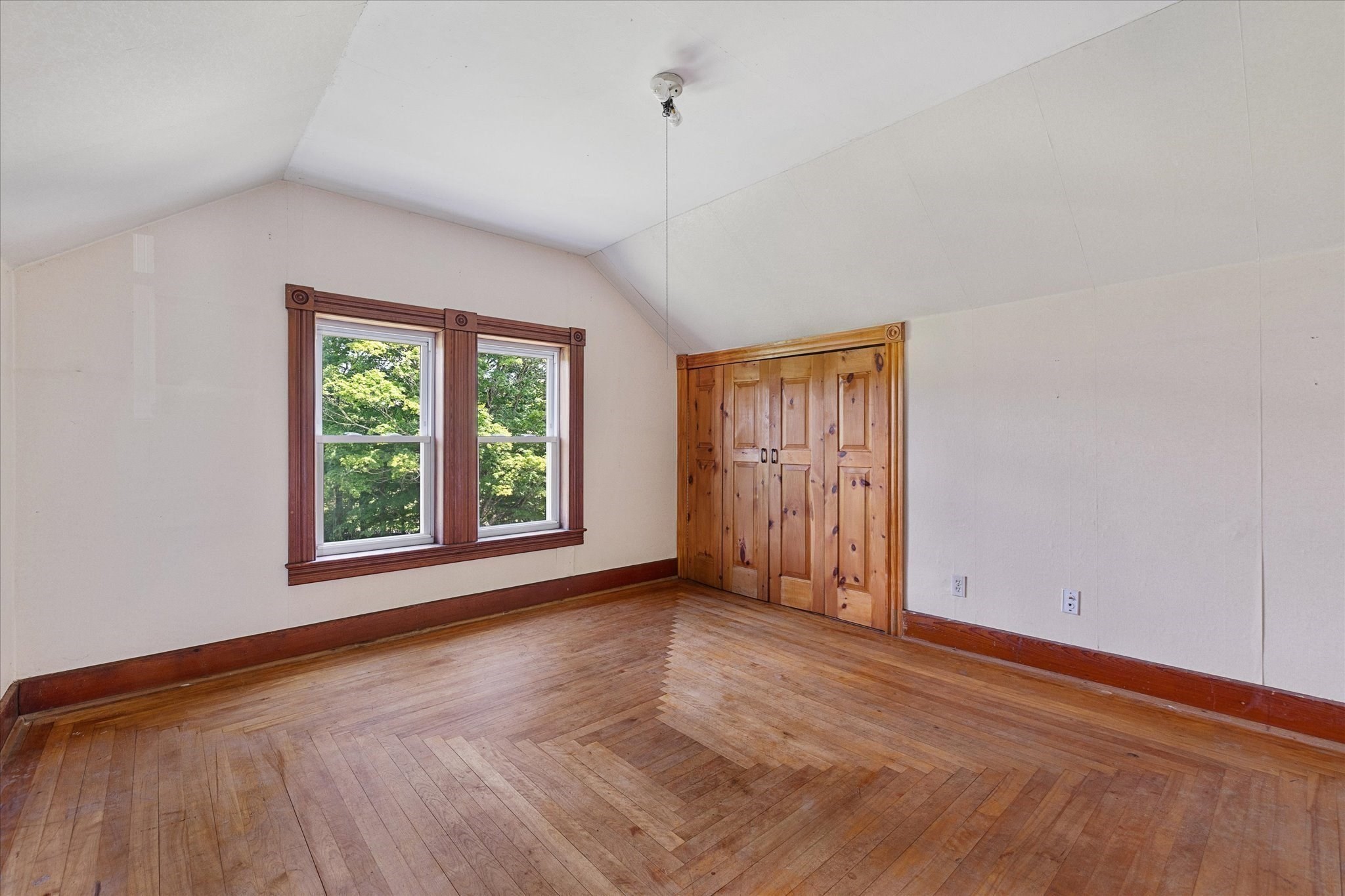 99 Lovett Rd Property Photo 18