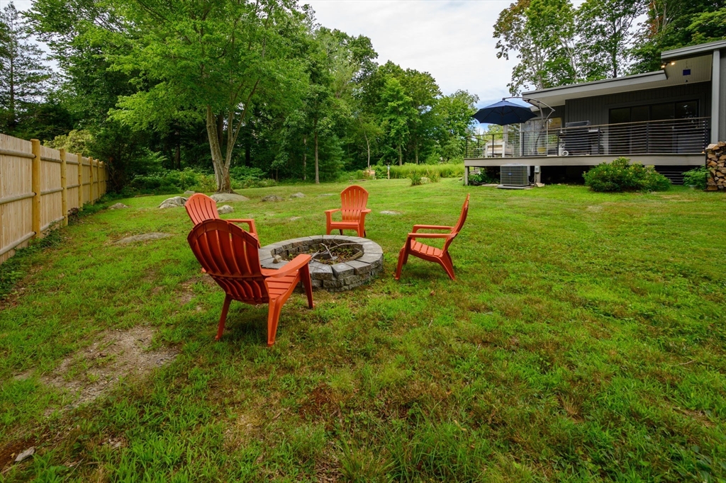 25 Virginia Ln Property Photo 4