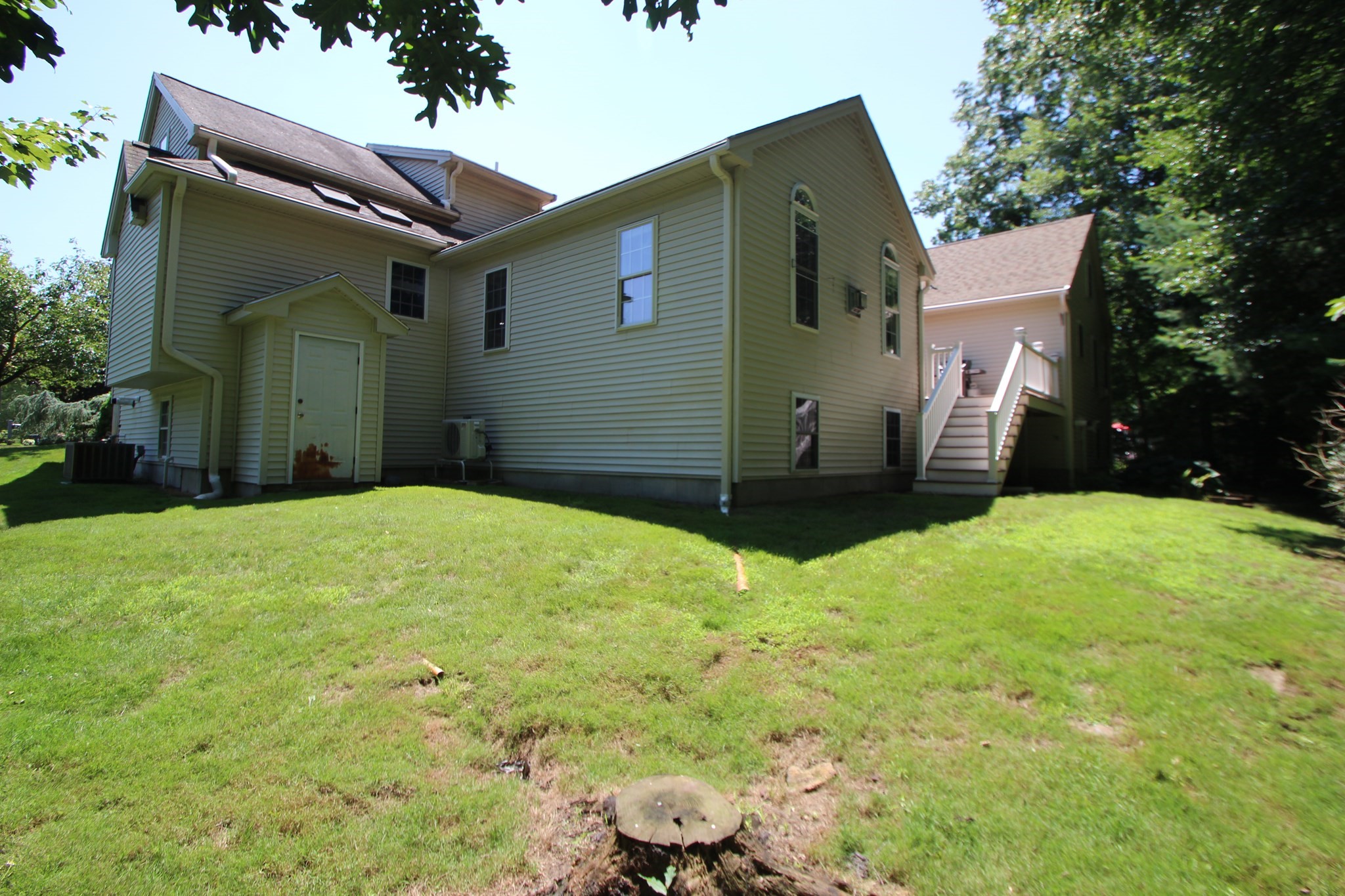 10 Patriot Ln Property Photo 4