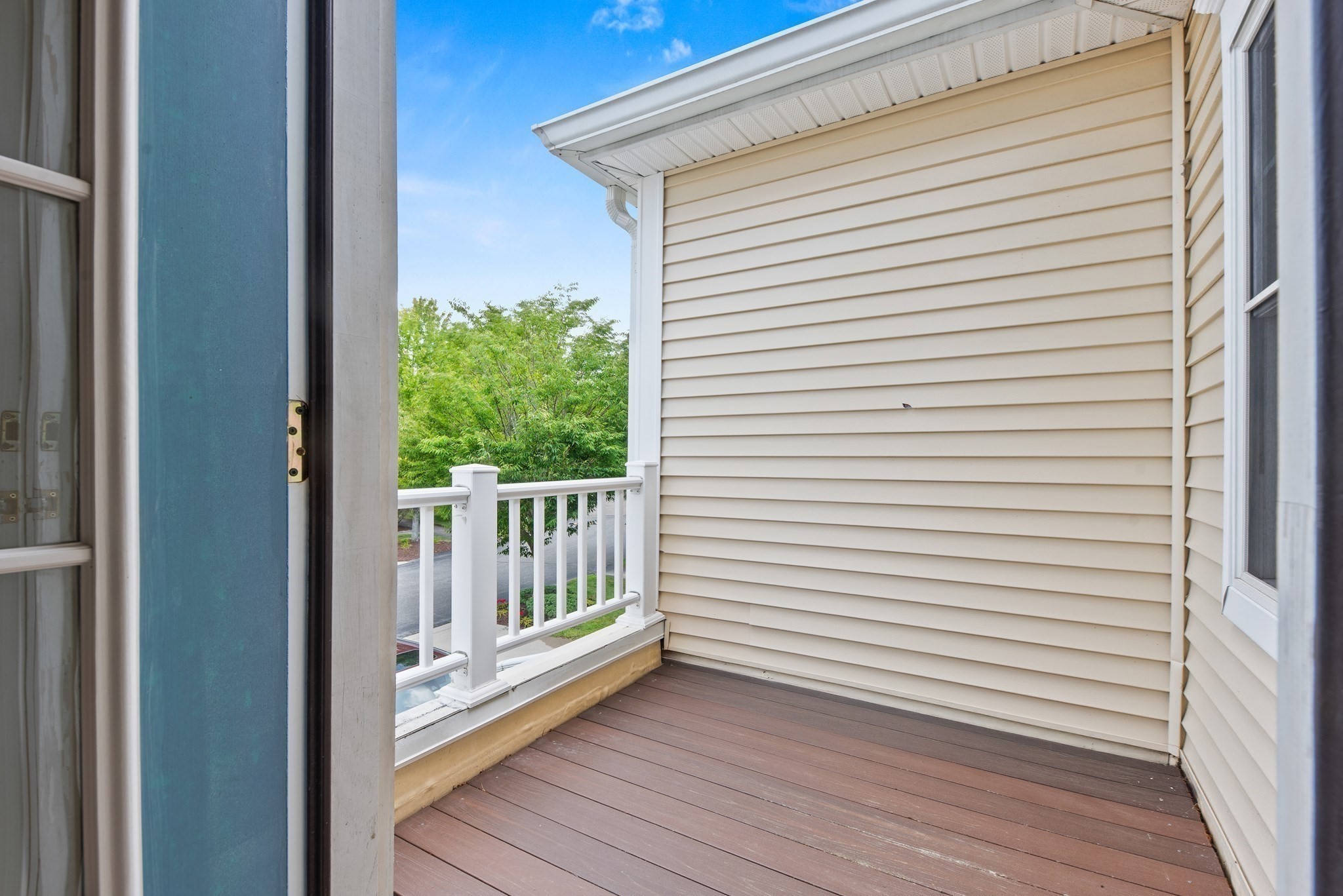 631 East St # M202 Property Photo 12