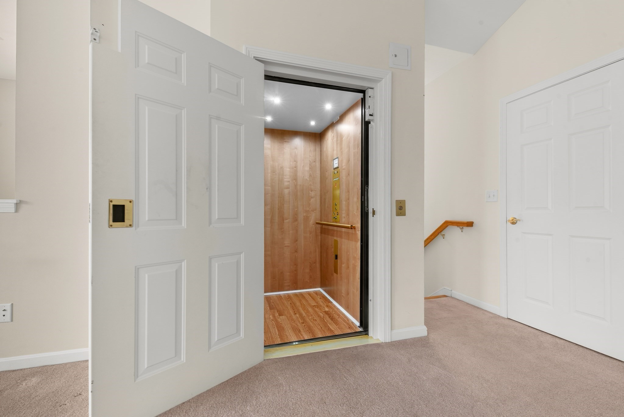 631 East St # M202 Property Photo 15
