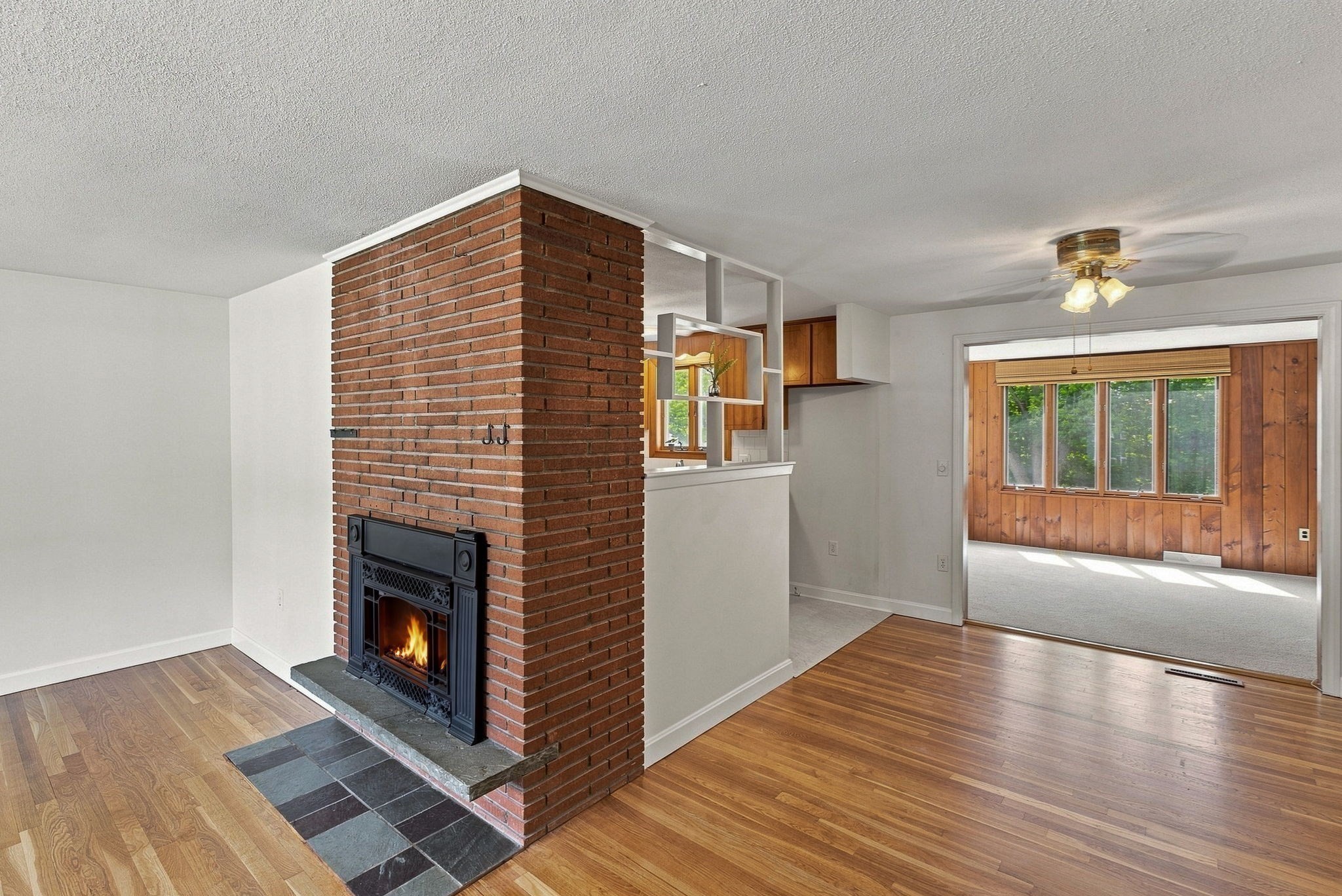 19 Champlain Dr Property Photo 7