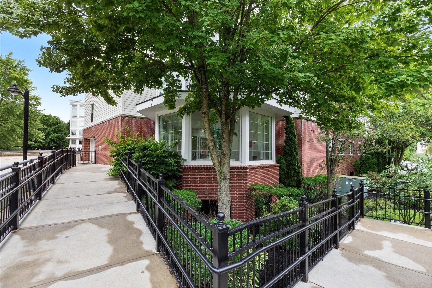7 Ballister St # 435 Property Photo 34