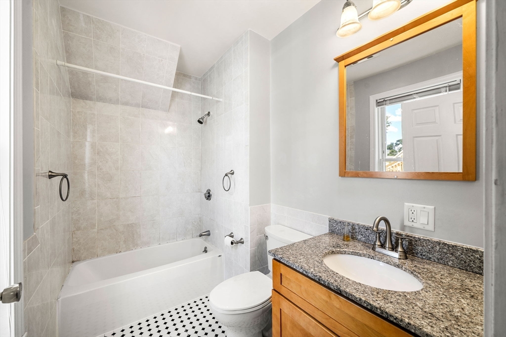13 Knowlton St Property Photo 20