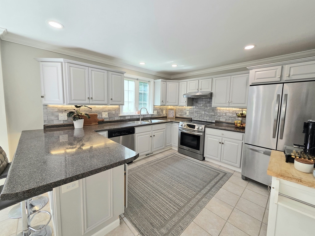 183 Arthur Street Property Photo 6