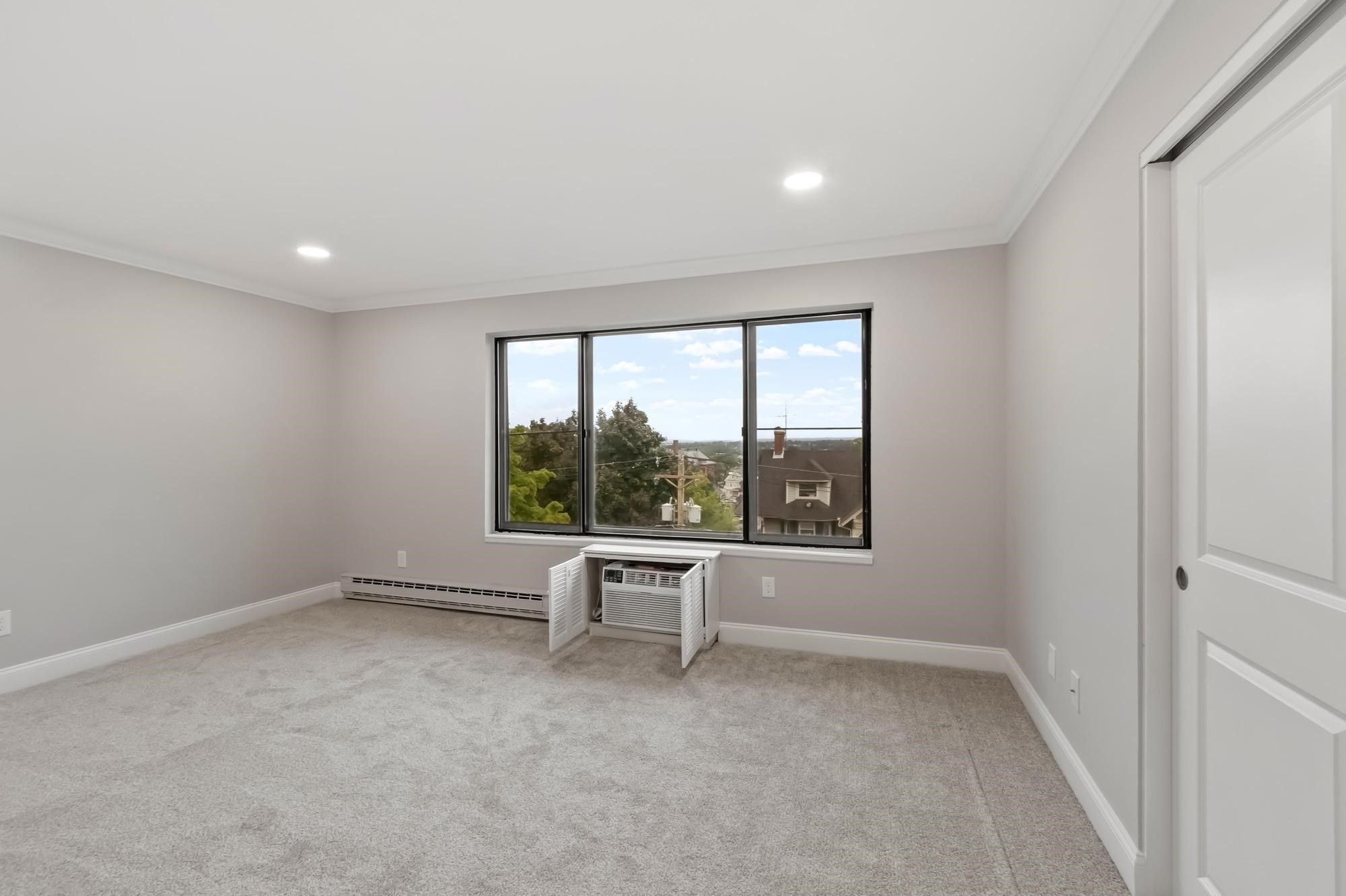 234 Nesmith St # 24 Property Photo 34