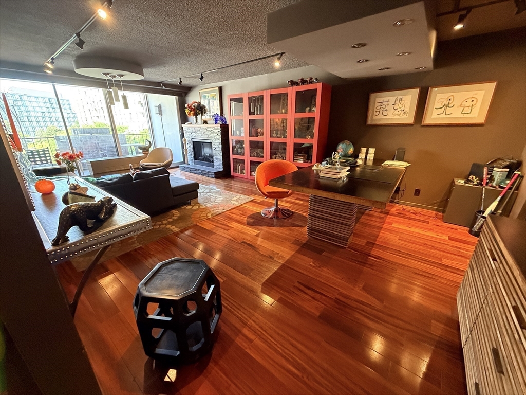 77 Pond Ave # 509
