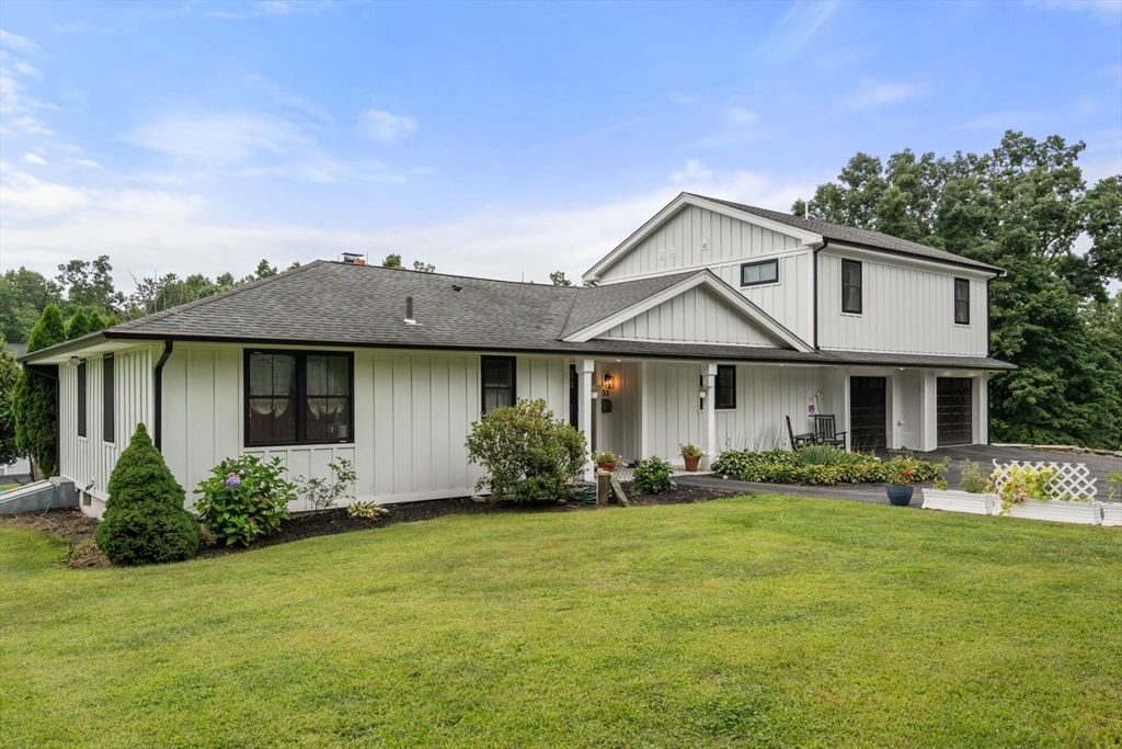 33 Putnam Hill Rd