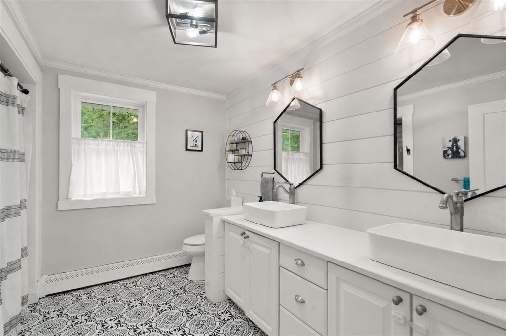33 Putnam Hill Rd Property Photo 10