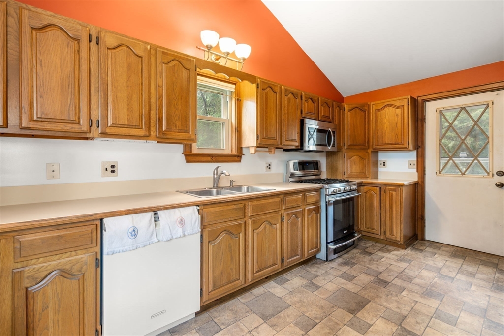 43 Brown Street Property Photo 14